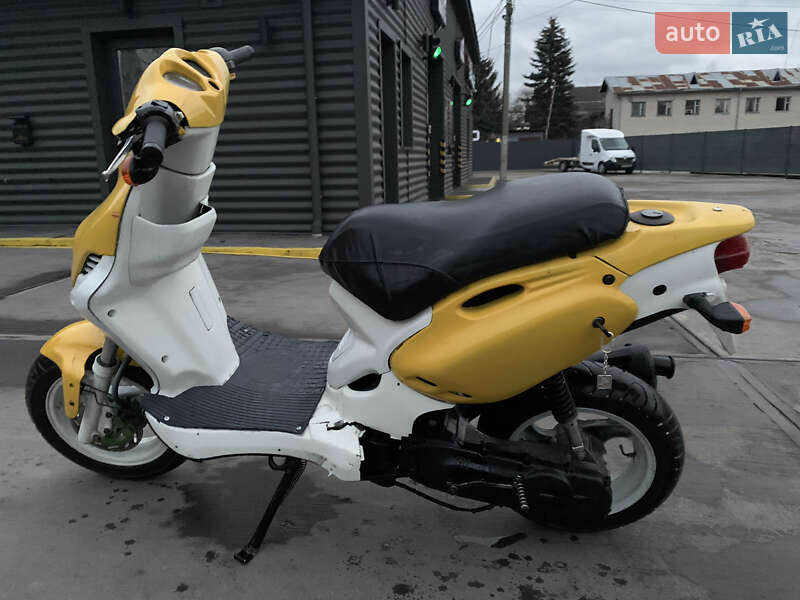 Скутер Pgo Big Max 2008 в Тысменице