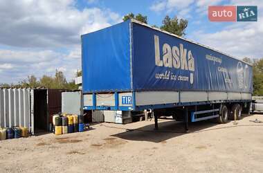 Тентований борт (штора) - напівпричіп Piacenza S33 1993 в Дніпрі