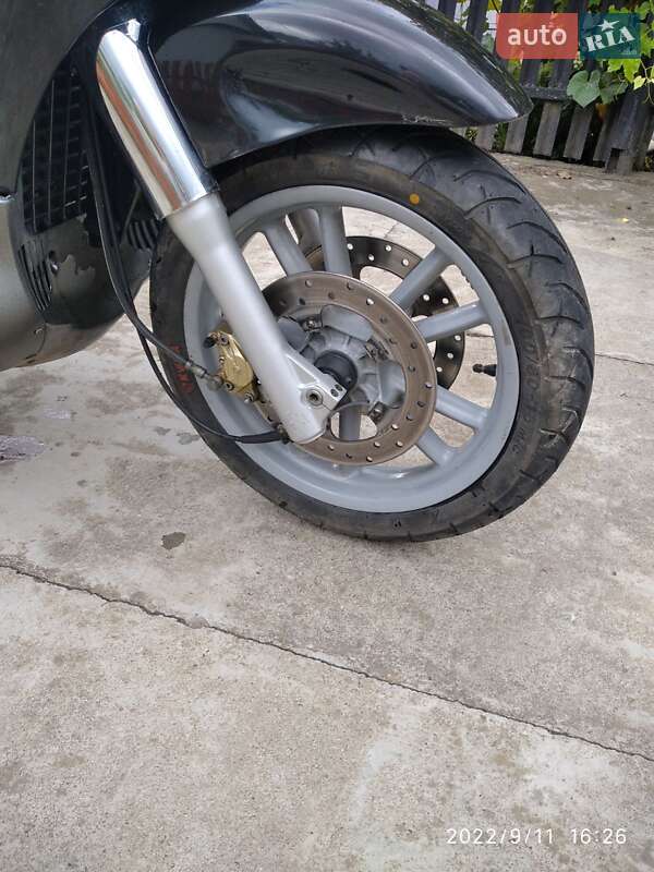 Макси-скутер Piaggio Beverly 500 2007 в Калуше