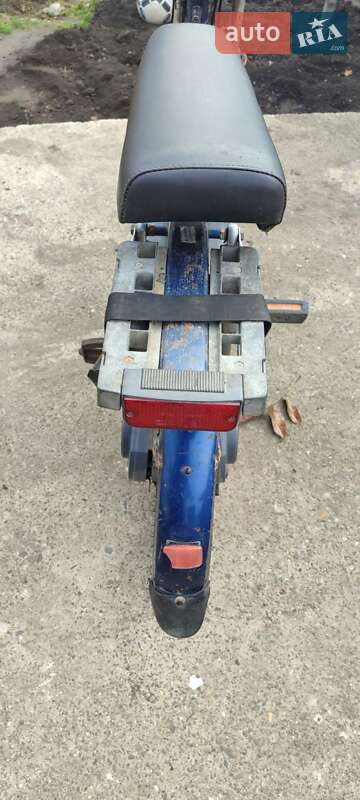 Мопеды Piaggio Bravo 2004 в Новоселице