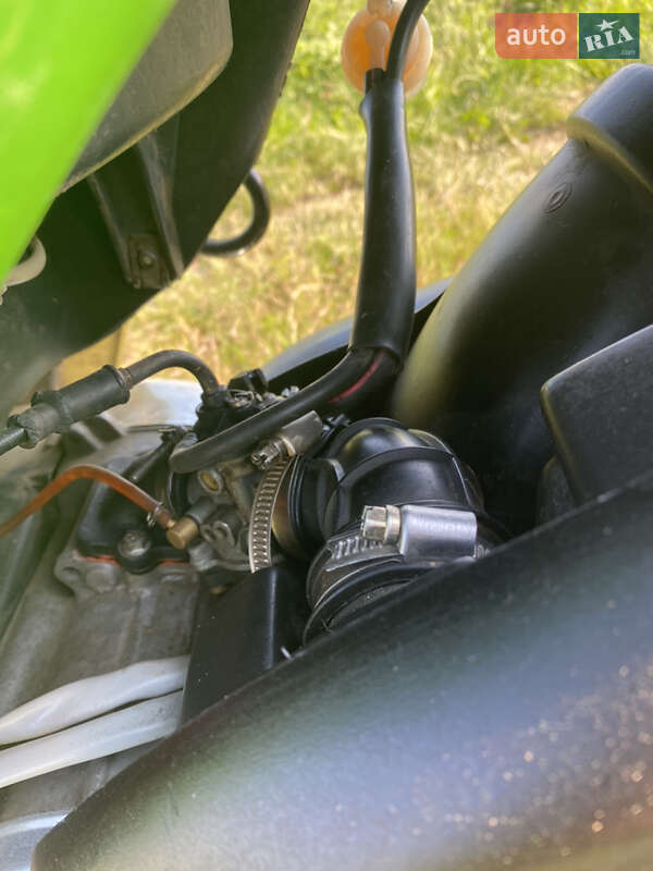 Скутер Piaggio Free 2000 в Калуше