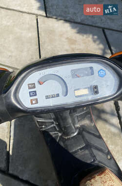 Скутер Piaggio Gilera 2000 в 