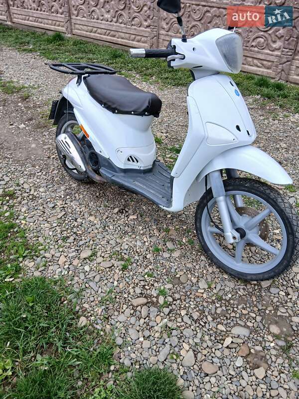 Грузовые мотороллеры, мотоциклы, скутеры, мопеды Piaggio Liberty 2007 в Черновцах