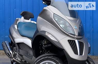 Макси-скутер Piaggio MP3 2014 в 
