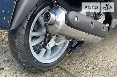Макси-скутер Piaggio MP3 2014 в 