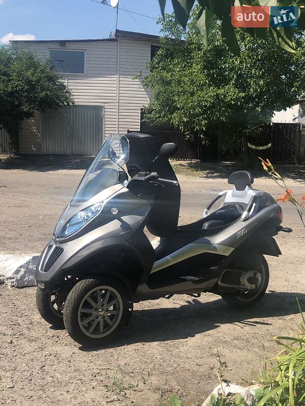 Макси-скутер Piaggio MP3 2011 в Белой Церкви фото 3 Макси-скутер Piaggio MP3 2011 в Белой Церкви