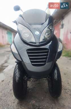 Грузовые мотороллеры, мотоциклы, скутеры, мопеды Piaggio MP3 2007 в Киеве