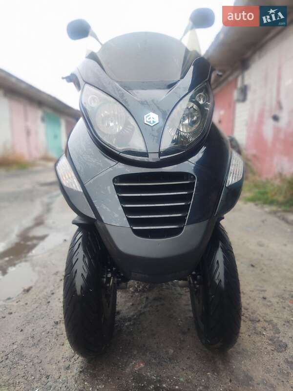 Вантажні моторолери, мотоцикли, скутери, мопеди Piaggio MP3 2007 в Києві фото 8 Вантажні моторолери, мотоцикли, скутери, мопеди Piaggio MP3 2007 в Києві