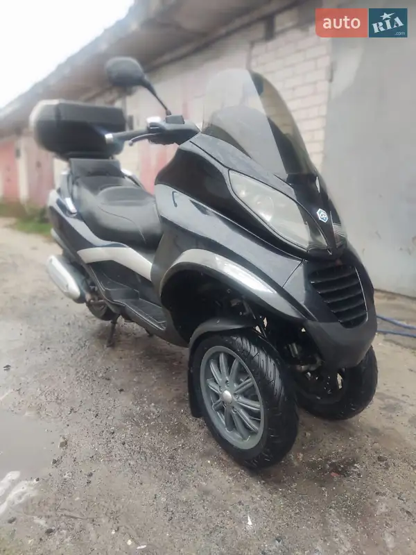 Piaggio MP3 2007