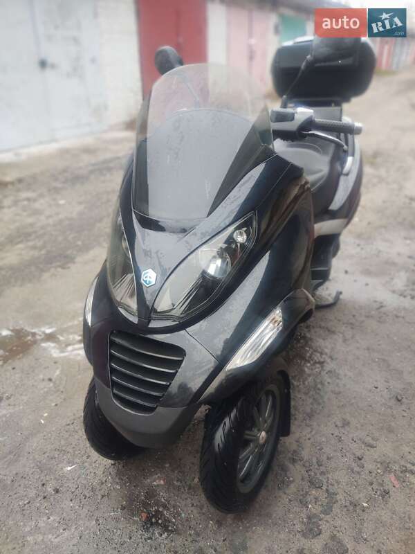 Вантажні моторолери, мотоцикли, скутери, мопеди Piaggio MP3 2007 в Києві фото 9 Вантажні моторолери, мотоцикли, скутери, мопеди Piaggio MP3 2007 в Києві