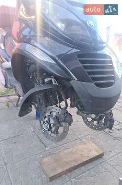 Грузовые мотороллеры, мотоциклы, скутеры, мопеды Piaggio MP3 2007 в 