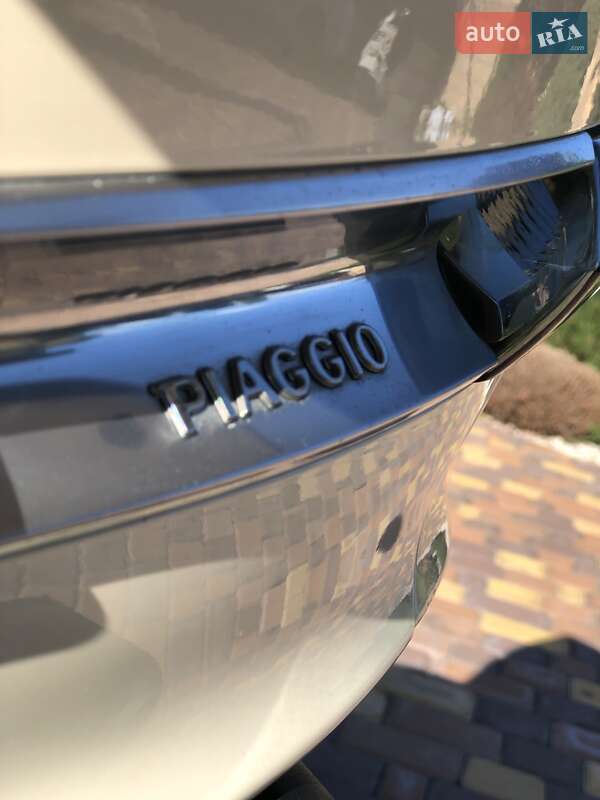 Макси-скутер Piaggio X10 2014 в Умани