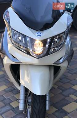 Макси-скутер Piaggio X10 2014 в 