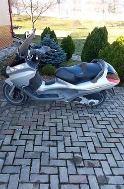 Макси-скутер Piaggio X8 2005 в 