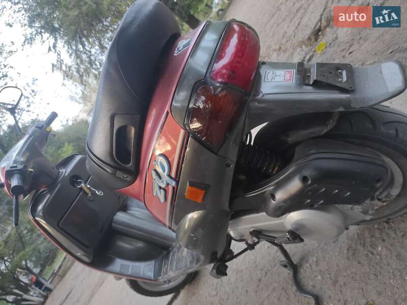 Скутер Piaggio Zip 2003 в Арцизові