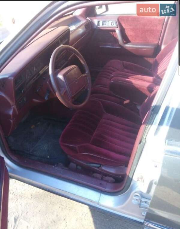 Plymouth Acclaim 1991