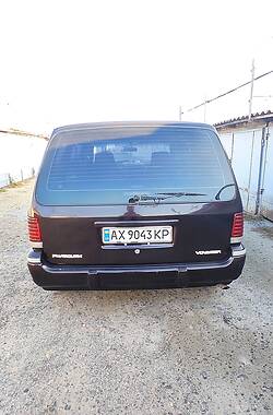 Мінівен Plymouth Voyager 1992 в Чернівцях