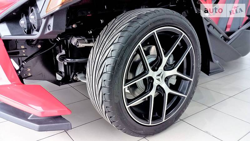 Трицикл Polaris Slingshot 2016 в Дніпрі
