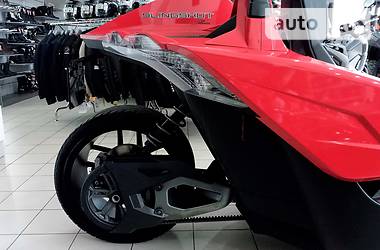 Трицикл Polaris Slingshot 2016 в 