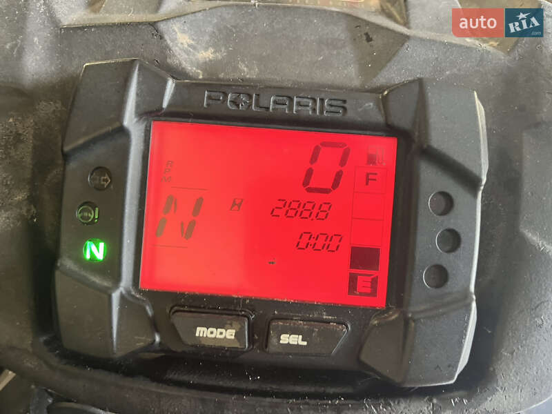 Квадроцикл утилітарний Polaris Sportsman 850 EFI 2013 в Чернігові