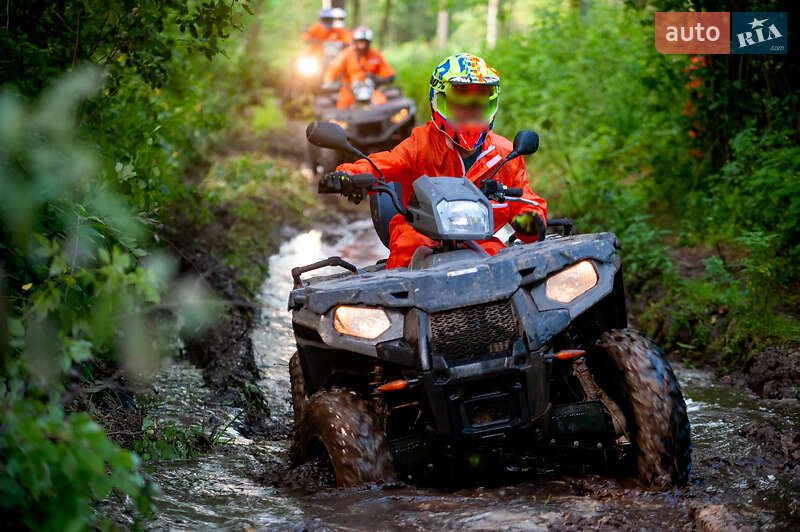 Квадроцикл спортивный Polaris Sportsman Touring 570 2020 в 