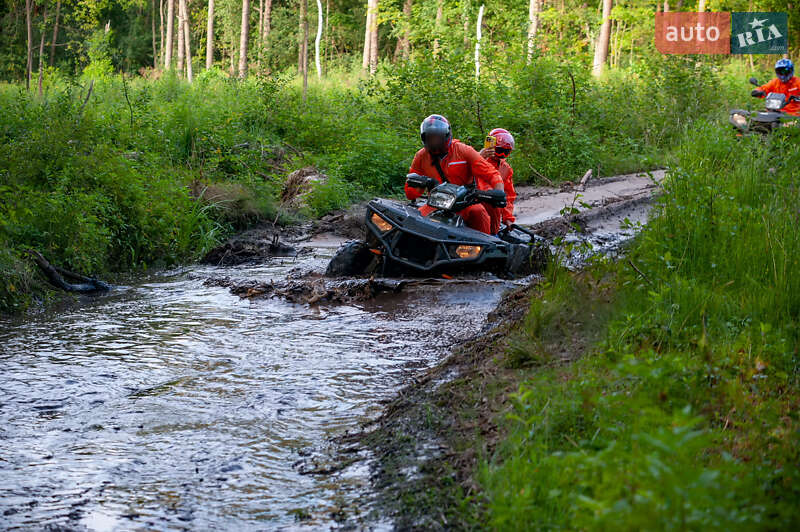 Квадроцикл  утилитарный Polaris Sportsman Touring 570 2020 в Львове