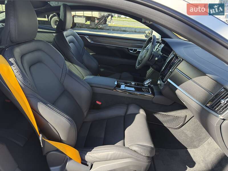 Купе Polestar 1 2020 в Киеве