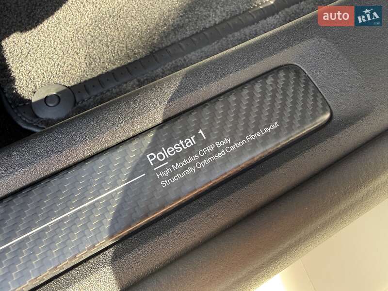 Купе Polestar 1 2020 в Киеве