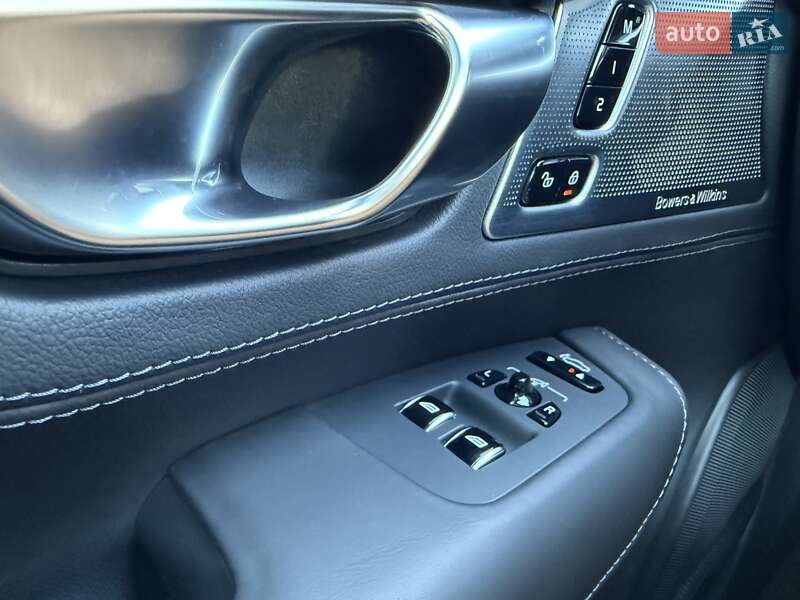 Купе Polestar 1 2020 в Киеве