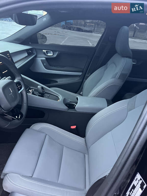 Седан Polestar 2 2020 в Львові