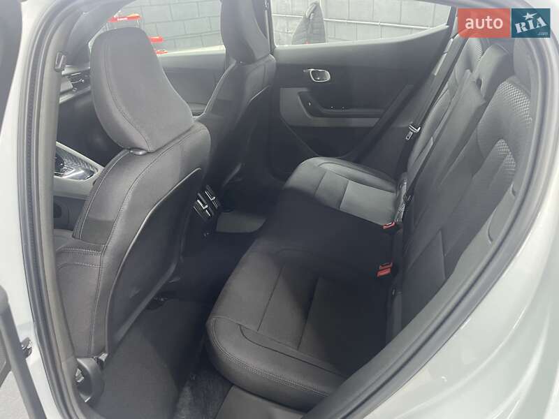 Внедорожник / Кроссовер Polestar 2 2022 в Ровно фото 13 Внедорожник / Кроссовер Polestar 2 2022 в Ровно