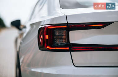Седан Polestar 2 2022 в 