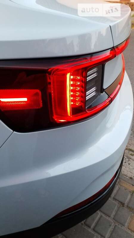 Ліфтбек Polestar 2 2022 в Одесі фото 18 Ліфтбек Polestar 2 2022 в Одесі