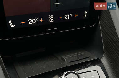Лифтбек Polestar 2 2020 в 