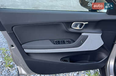 Фастбэк Polestar 2 2024 в 