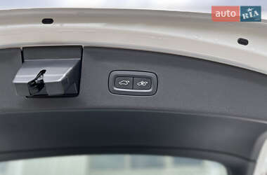 Лифтбек Polestar 2 2020 в 