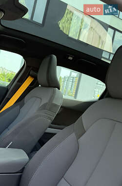 Лифтбек Polestar 2 2022 в 