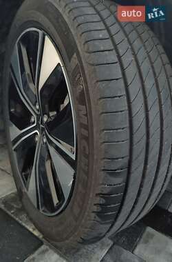 Лифтбек Polestar 2 2023 в 