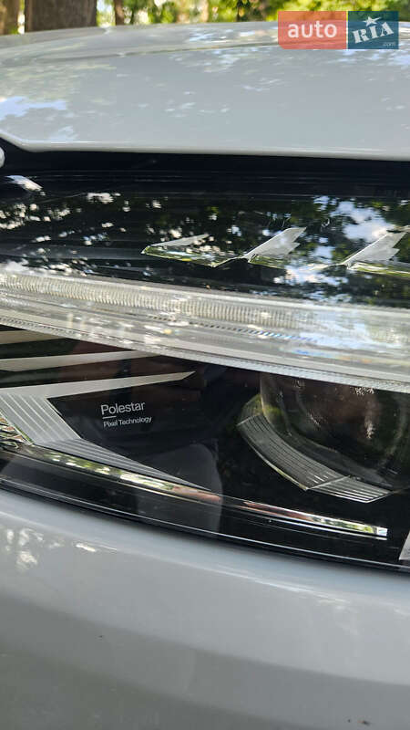 Лифтбек Polestar 2 2023 в Киеве