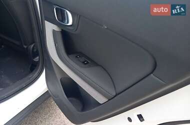 Лифтбек Polestar 2 2022 в 