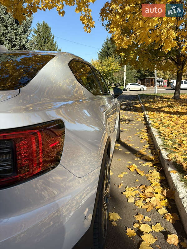 Лифтбек Polestar 2 2023 в Ровно