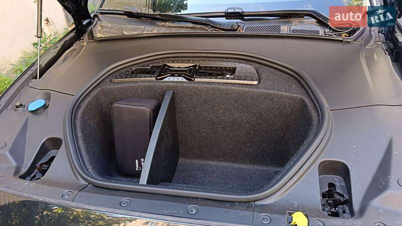 Ліфтбек Polestar 2 2022 в Києві фото 10 Ліфтбек Polestar 2 2022 в Києві