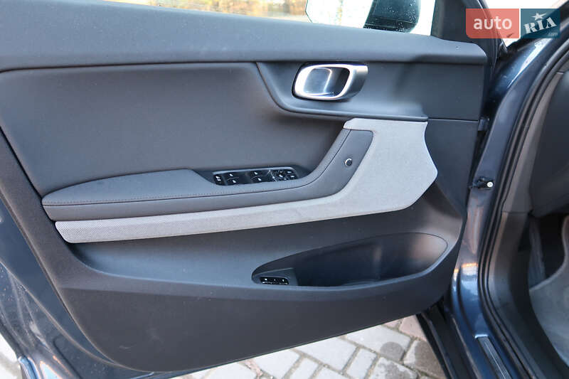 Ліфтбек Polestar 2 2023 в Косові