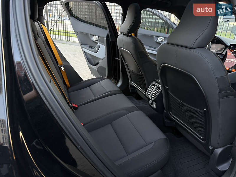 Ліфтбек Polestar 2 2020 в Києві фото 26 Ліфтбек Polestar 2 2020 в Києві