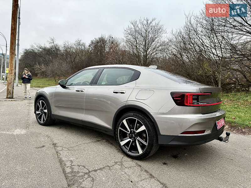 Лифтбек Polestar 2 2020 в Киеве