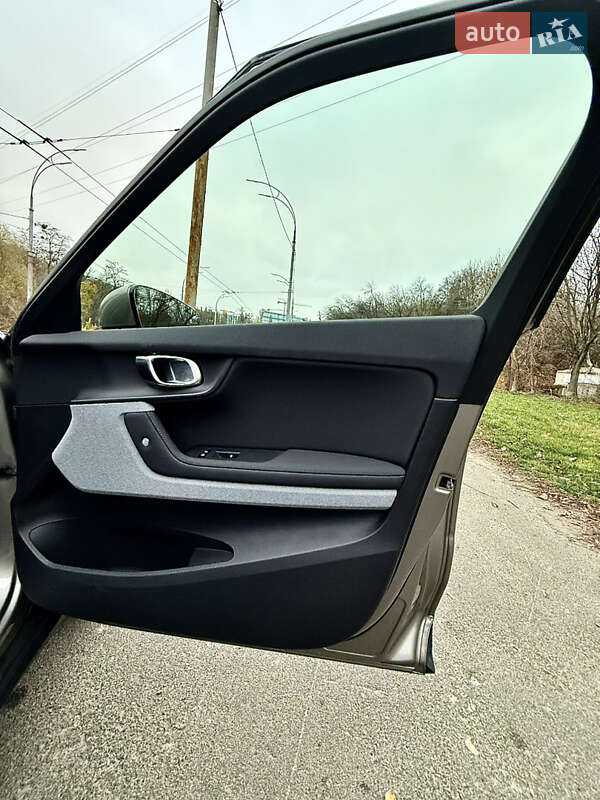 Лифтбек Polestar 2 2020 в Киеве