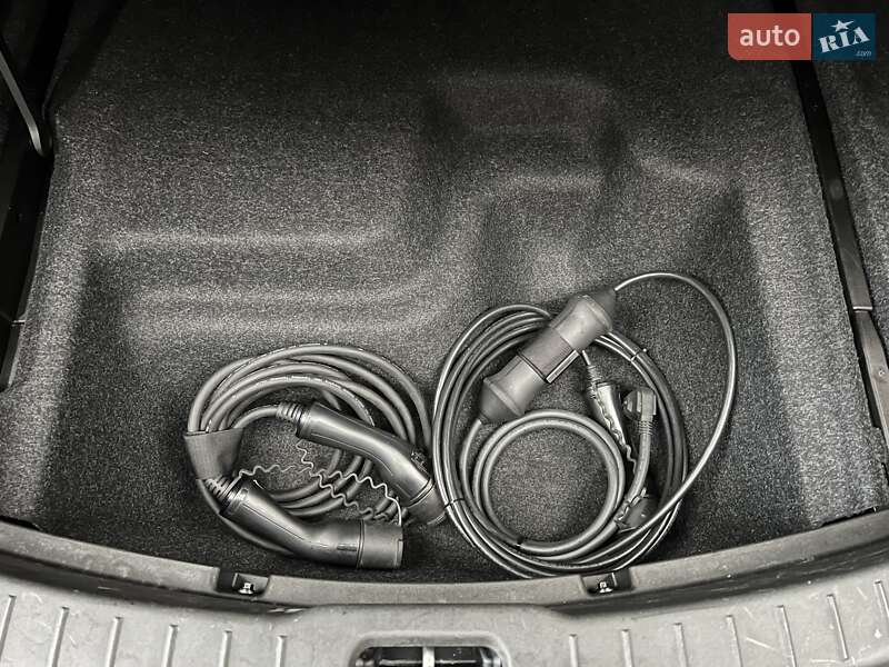 Лифтбек Polestar 2 2021 в Дубно