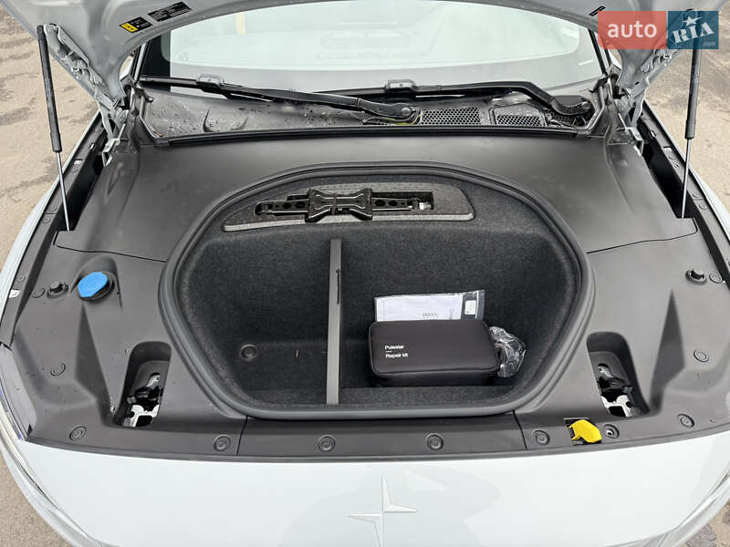 Лифтбек Polestar 2 2023 в Киеве