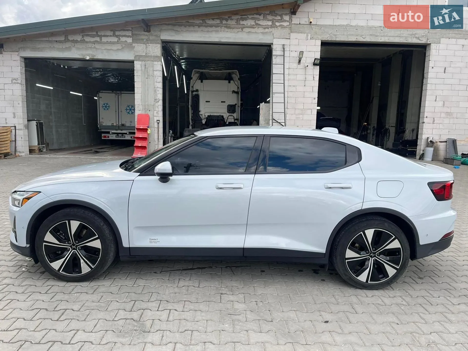 2022 Polestar 2 - мініатюра 11