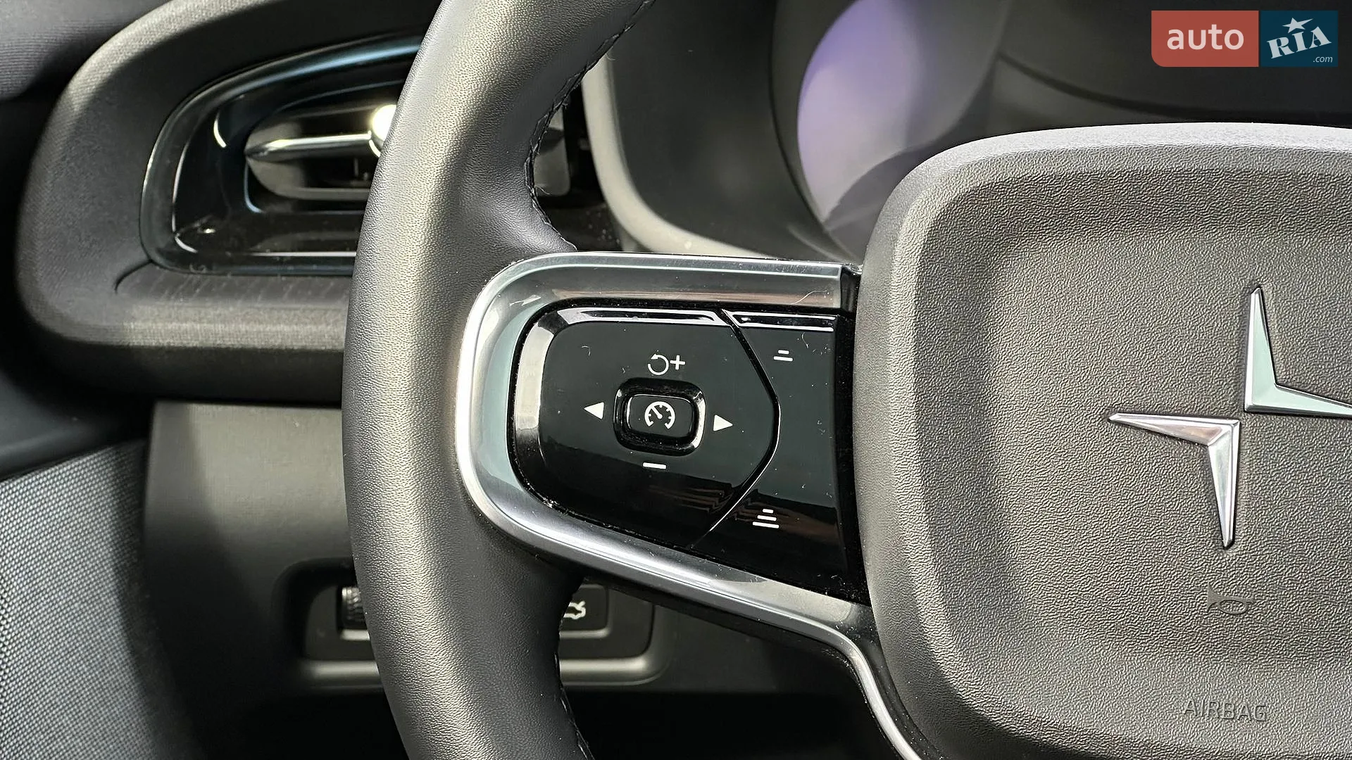 2020 Polestar 2 - мініатюра 47